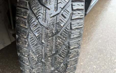 Volkswagen Touran III, 2007 год, 575 000 рублей, 24 фотография