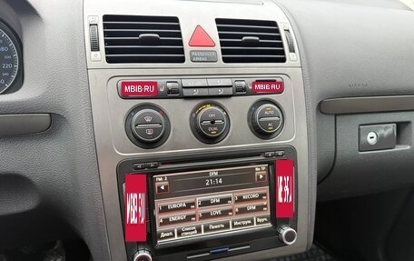 Volkswagen Touran III, 2007 год, 575 000 рублей, 19 фотография