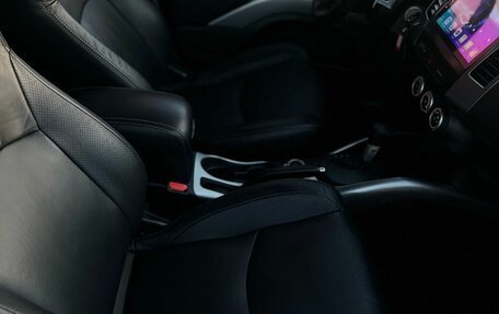 Mitsubishi Outlander III рестайлинг 3, 2008 год, 1 350 000 рублей, 11 фотография