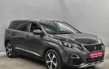 Peugeot 5008 II, 2018 год, 2 263 000 рублей, 3 фотография