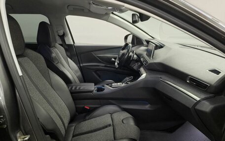 Peugeot 5008 II, 2018 год, 2 263 000 рублей, 10 фотография