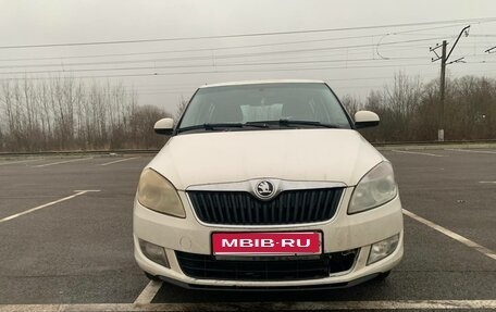 Skoda Fabia II, 2013 год, 570 000 рублей, 1 фотография