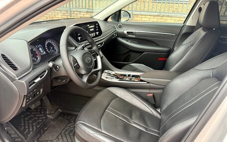 Hyundai Sonata VIII, 2021 год, 2 110 000 рублей, 11 фотография