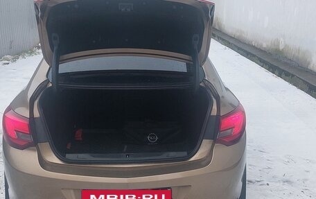 Opel Astra J, 2012 год, 975 000 рублей, 10 фотография