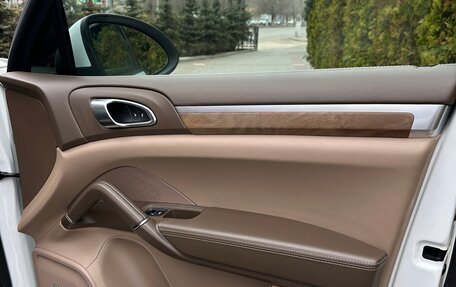 Porsche Cayenne III, 2013 год, 3 100 000 рублей, 15 фотография