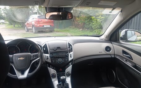 Chevrolet Cruze II, 2013 год, 520 000 рублей, 8 фотография