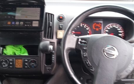 Nissan Serena III, 2006 год, 850 000 рублей, 2 фотография