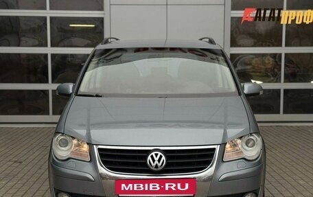 Volkswagen Touran III, 2008 год, 550 000 рублей, 2 фотография