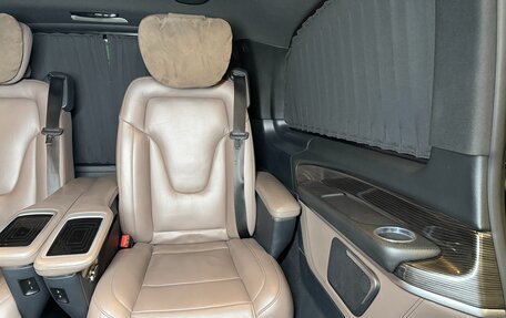 Mercedes-Benz V-Класс, 2020 год, 6 700 000 рублей, 16 фотография