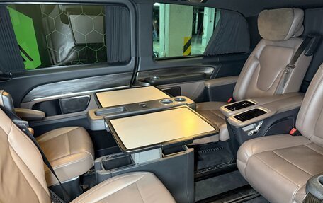 Mercedes-Benz V-Класс, 2020 год, 6 700 000 рублей, 18 фотография