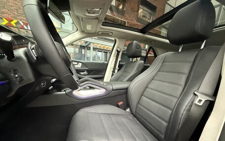 Mercedes-Benz GLE, 2024 год, 15 300 000 рублей, 15 фотография