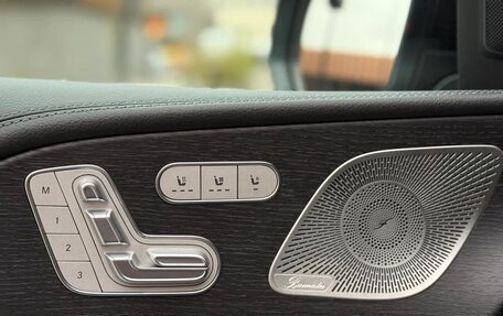 Mercedes-Benz GLE, 2024 год, 15 300 000 рублей, 14 фотография