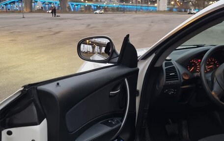 BMW 1 серия, 2011 год, 650 000 рублей, 4 фотография