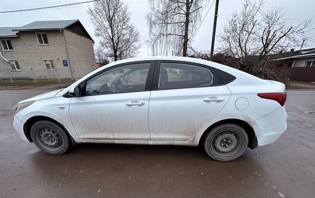 Hyundai Solaris II рестайлинг, 2017 год, 450 000 рублей, 8 фотография