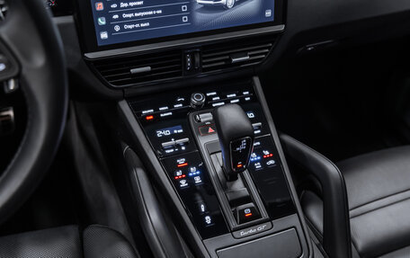 Porsche Cayenne III, 2022 год, 24 400 000 рублей, 16 фотография