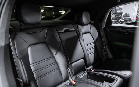 Porsche Cayenne III, 2022 год, 24 400 000 рублей, 20 фотография