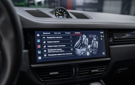 Porsche Cayenne III, 2022 год, 24 400 000 рублей, 25 фотография