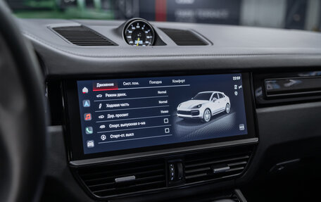 Porsche Cayenne III, 2022 год, 24 400 000 рублей, 23 фотография