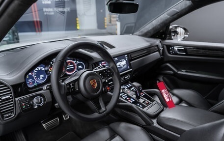 Porsche Cayenne III, 2022 год, 24 400 000 рублей, 12 фотография