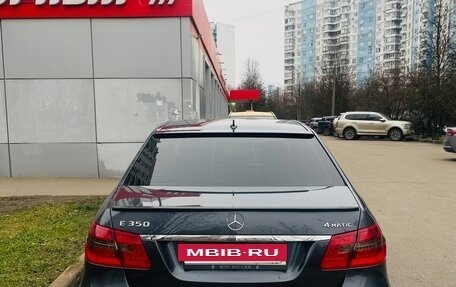 Mercedes-Benz E-Класс, 2010 год, 1 750 000 рублей, 3 фотография