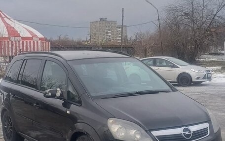 Opel Zafira B, 2007 год, 390 000 рублей, 1 фотография