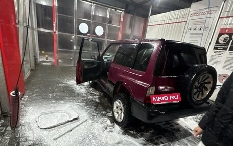 Suzuki Escudo III, 1996 год, 350 000 рублей, 4 фотография