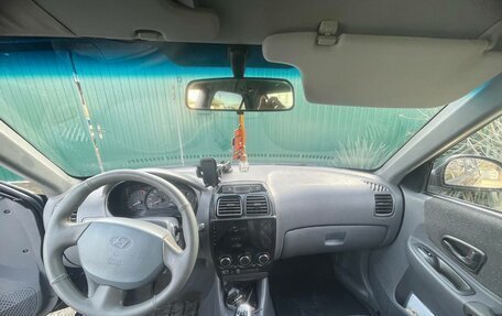 Hyundai Accent II, 2005 год, 350 000 рублей, 4 фотография