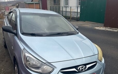 Hyundai Solaris II рестайлинг, 2011 год, 650 000 рублей, 1 фотография