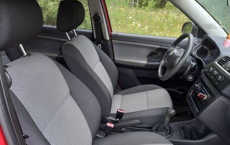 Skoda Fabia II, 2010 год, 420 000 рублей, 3 фотография