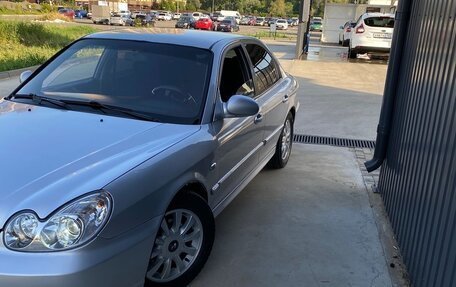 Hyundai Sonata IV рестайлинг, 2001 год, 550 000 рублей, 3 фотография