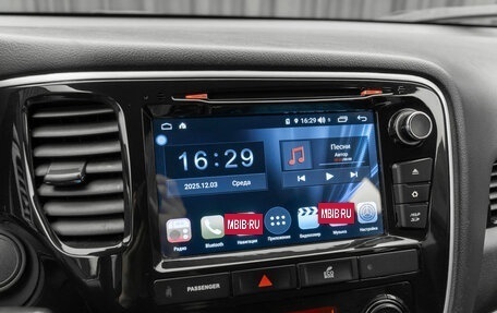 Mitsubishi Outlander III рестайлинг 3, 2018 год, 2 540 000 рублей, 25 фотография