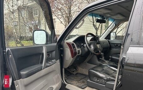 Mitsubishi Montero III, 2002 год, 899 000 рублей, 10 фотография