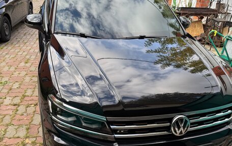 Volkswagen Tiguan II, 2018 год, 3 450 000 рублей, 2 фотография