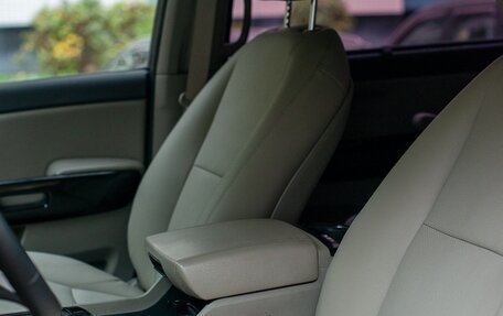 KIA Carnival III, 2017 год, 2 200 000 рублей, 6 фотография