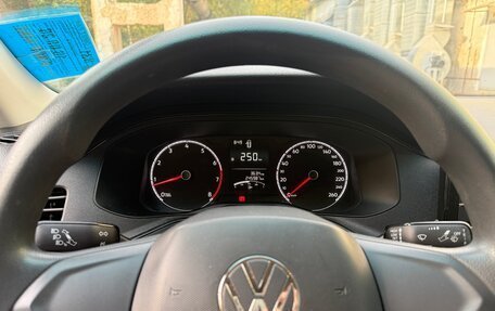 Volkswagen Polo VI (EU Market), 2021 год, 870 000 рублей, 2 фотография