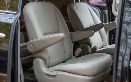 KIA Carnival III, 2017 год, 2 200 000 рублей, 12 фотография