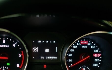 KIA Carnival III, 2017 год, 2 200 000 рублей, 7 фотография