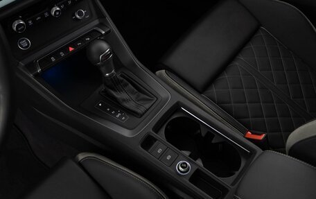 Audi Q3, 2024 год, 3 898 999 рублей, 22 фотография