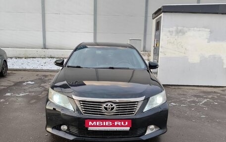 Toyota Camry, 2012 год, 1 700 000 рублей, 2 фотография