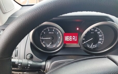 Toyota Land Cruiser Prado 150 рестайлинг 2, 2016 год, 3 999 000 рублей, 13 фотография