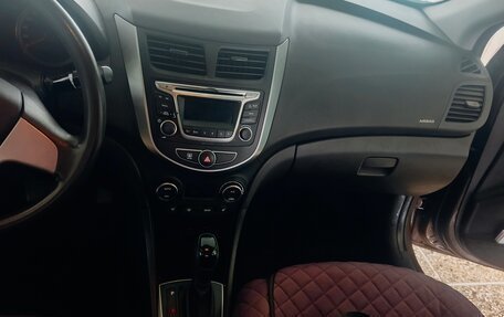 Hyundai Solaris II рестайлинг, 2016 год, 1 200 000 рублей, 6 фотография