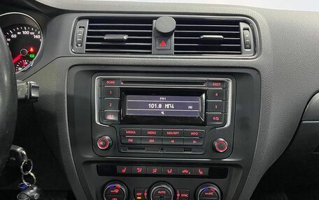 Volkswagen Jetta VI, 2015 год, 1 149 000 рублей, 18 фотография