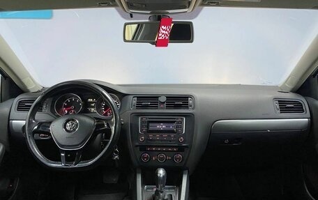 Volkswagen Jetta VI, 2015 год, 1 149 000 рублей, 12 фотография