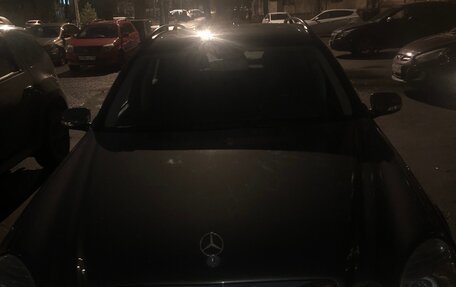 Mercedes-Benz E-Класс, 2008 год, 1 450 000 рублей, 1 фотография