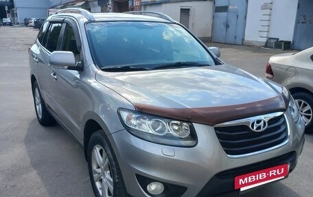 Hyundai Santa Fe III рестайлинг, 2010 год, 1 600 000 рублей, 2 фотография