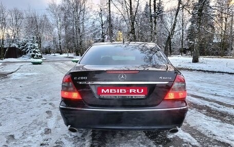 Mercedes-Benz E-Класс, 2008 год, 1 100 000 рублей, 4 фотография
