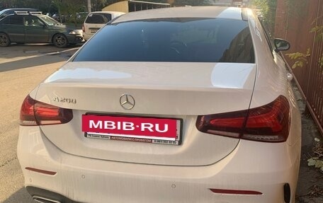 Mercedes-Benz A-Класс, 2019 год, 2 750 000 рублей, 7 фотография