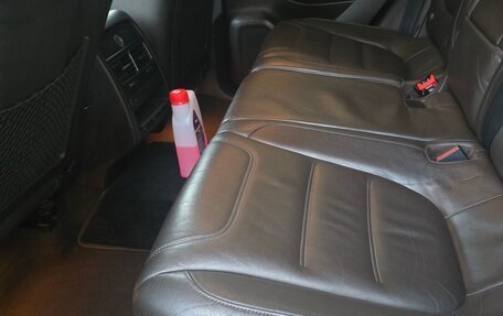 Volkswagen Touareg III, 2011 год, 2 100 000 рублей, 10 фотография