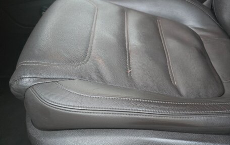 Volkswagen Touareg III, 2011 год, 2 100 000 рублей, 17 фотография