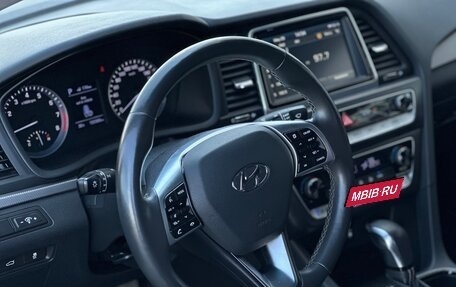 Hyundai Sonata VII, 2019 год, 2 050 000 рублей, 18 фотография